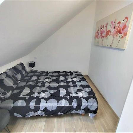 Appartement T3 "Yuca" Hyper Centre D'Ernée Zewnętrze zdjęcie