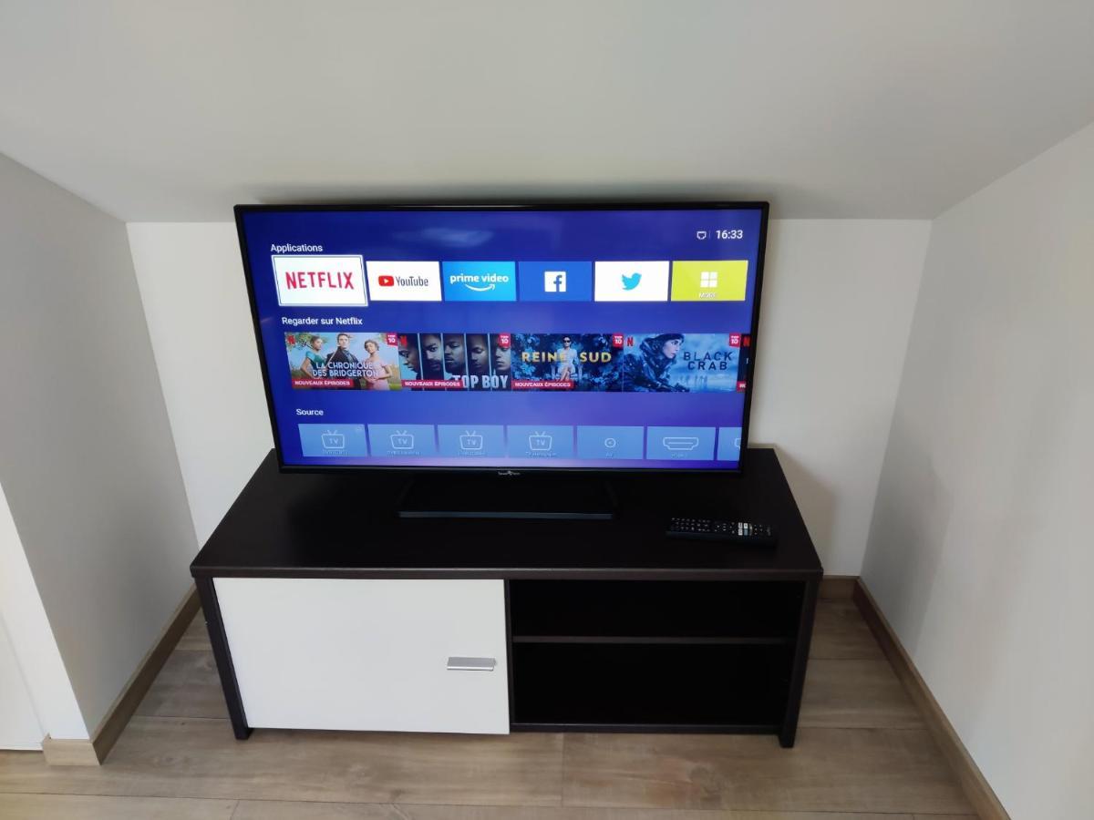 Appartement T3 "Yuca" Hyper Centre D'Ernée Zewnętrze zdjęcie
