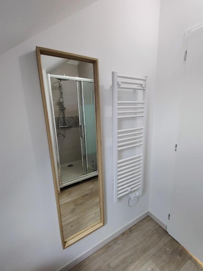 Appartement T3 "Yuca" Hyper Centre D'Ernée Zewnętrze zdjęcie